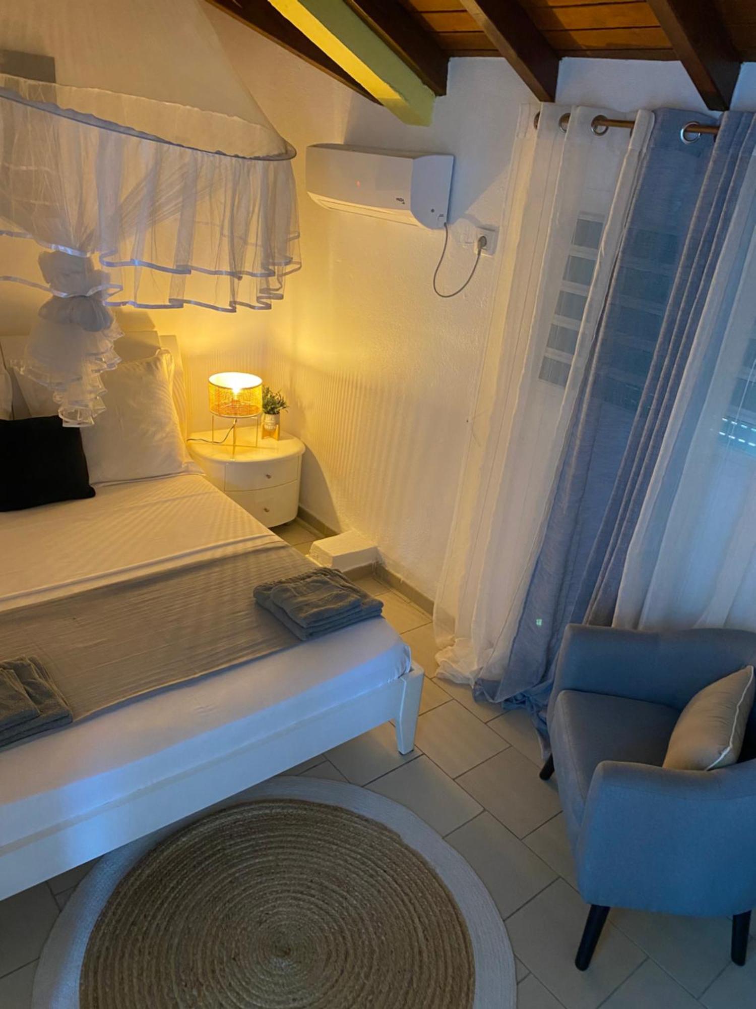 Chez Soul~Etage Entier Avec Vue Sur Mer Сент-Роз Екстер'єр фото
